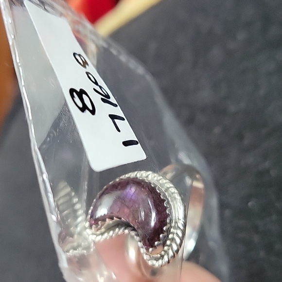 Sterling silver Crescent moon red Flash laboratory ring size 8 - Picture 5 of 5